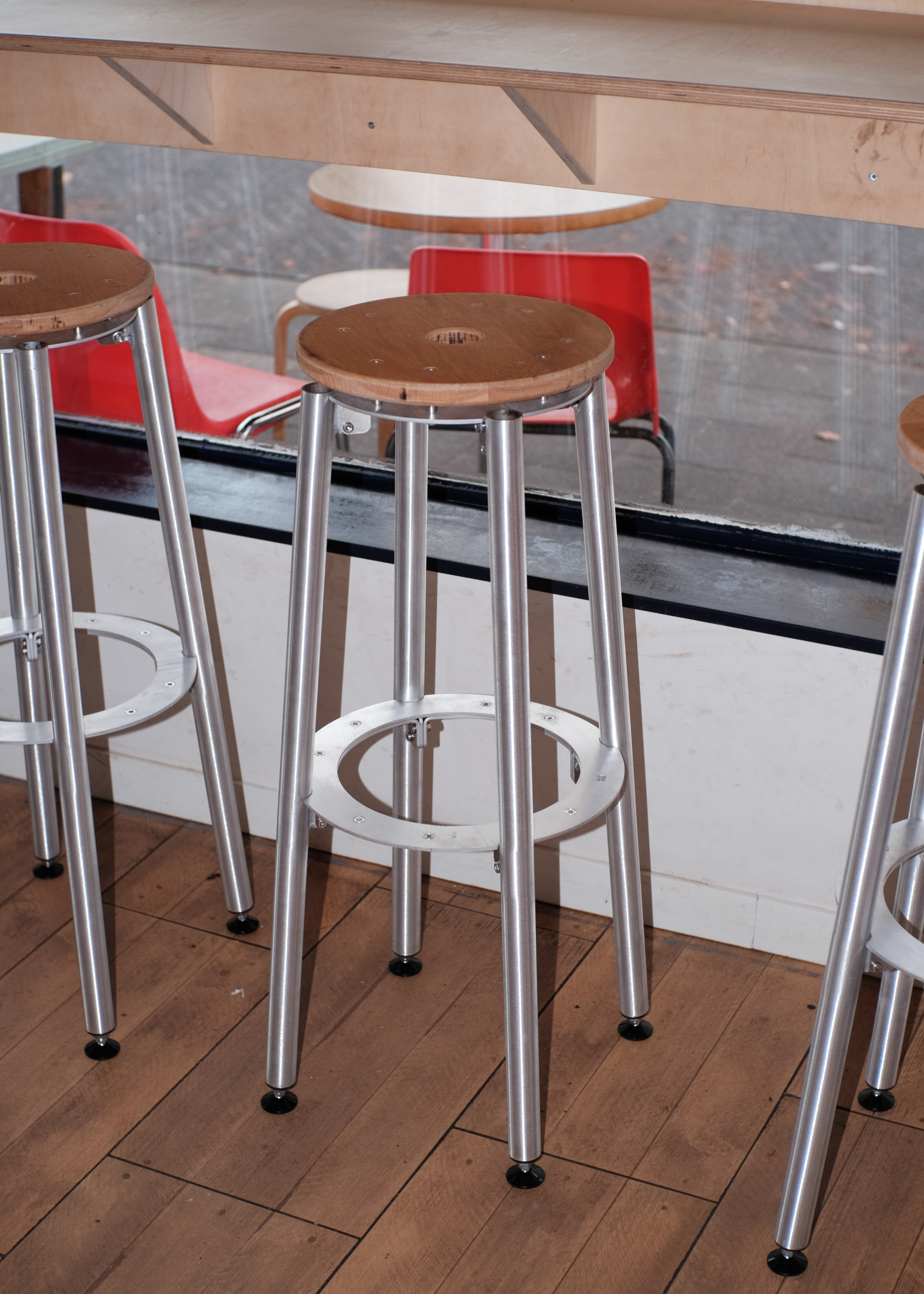Torus Stool